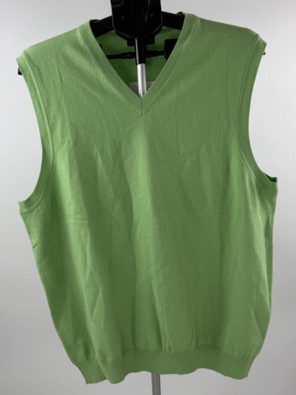Lands' End Green V-Neck Sweater Vest NWT Size L